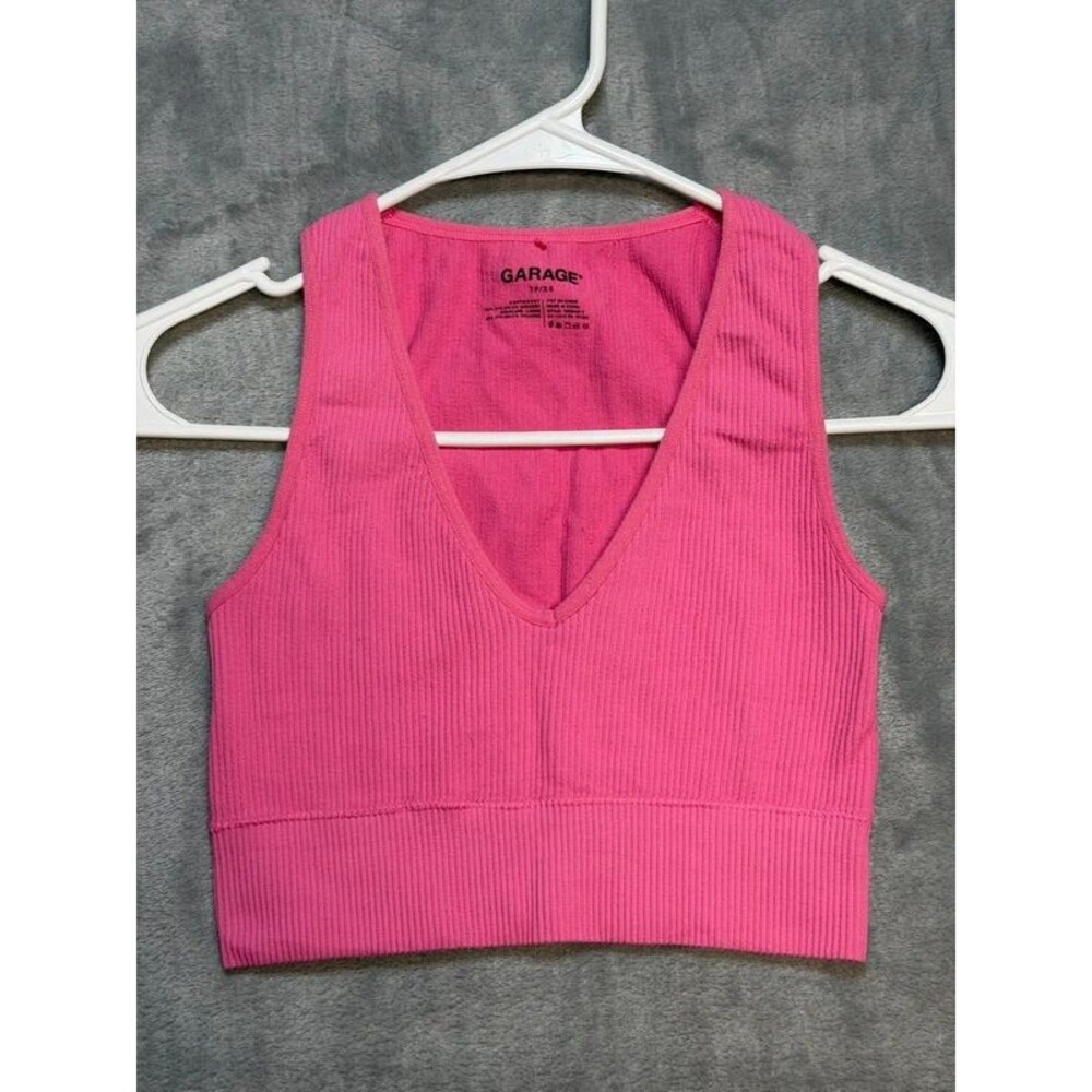 Garage Tank Top Womens XS Pink Ribbed V Neck Seamless Cropped Camisole